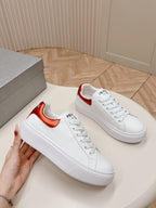 P-Sneakers