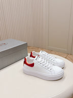 P-Sneakers