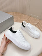 P-Sneakers