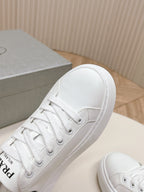 P-Sneakers