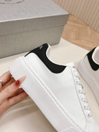 P-Sneakers