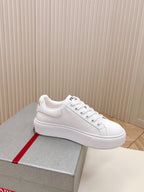P-Sneakers