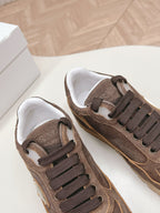 P-Sneakers