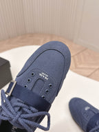 P-Sneakers