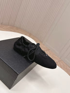 P-Sneakers