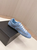 P-Sneakers