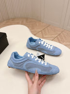P-Sneakers