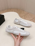 P-Sneakers