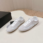 P-Sneakers
