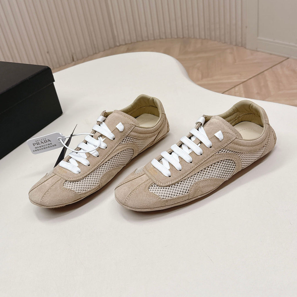 P-Sneakers
