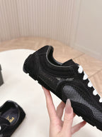 P-Sneakers