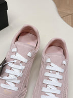 P-Sneakers