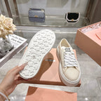M-Sneakers