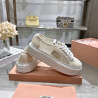 M-Sneakers