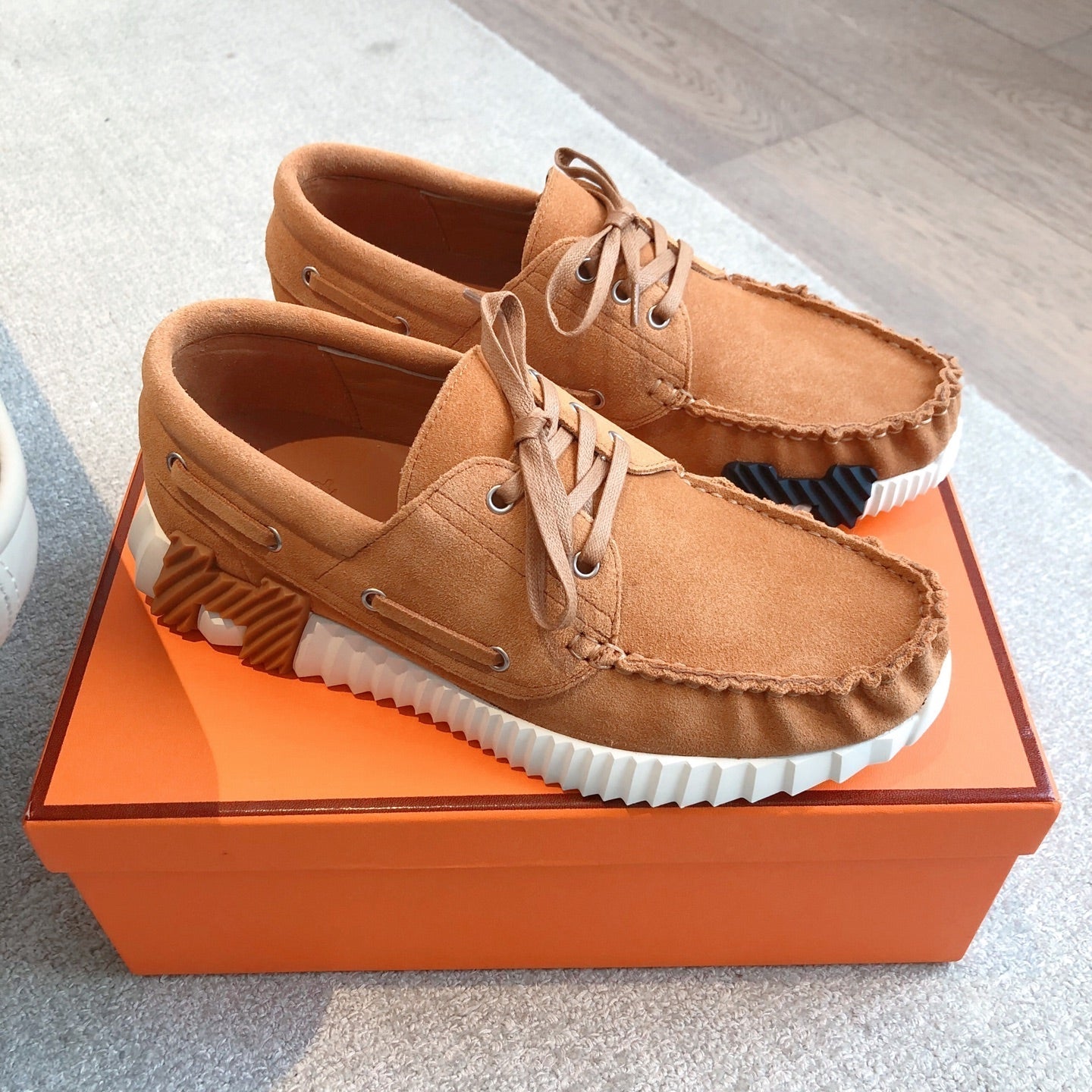 A-Sneakers