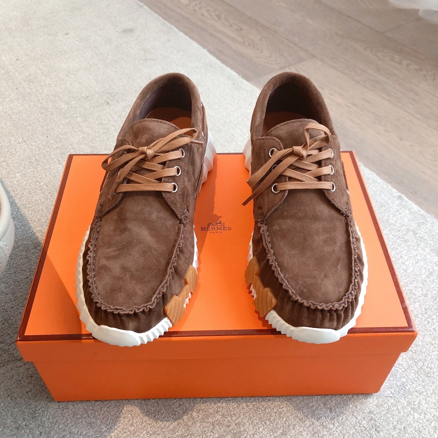 A-Sneakers