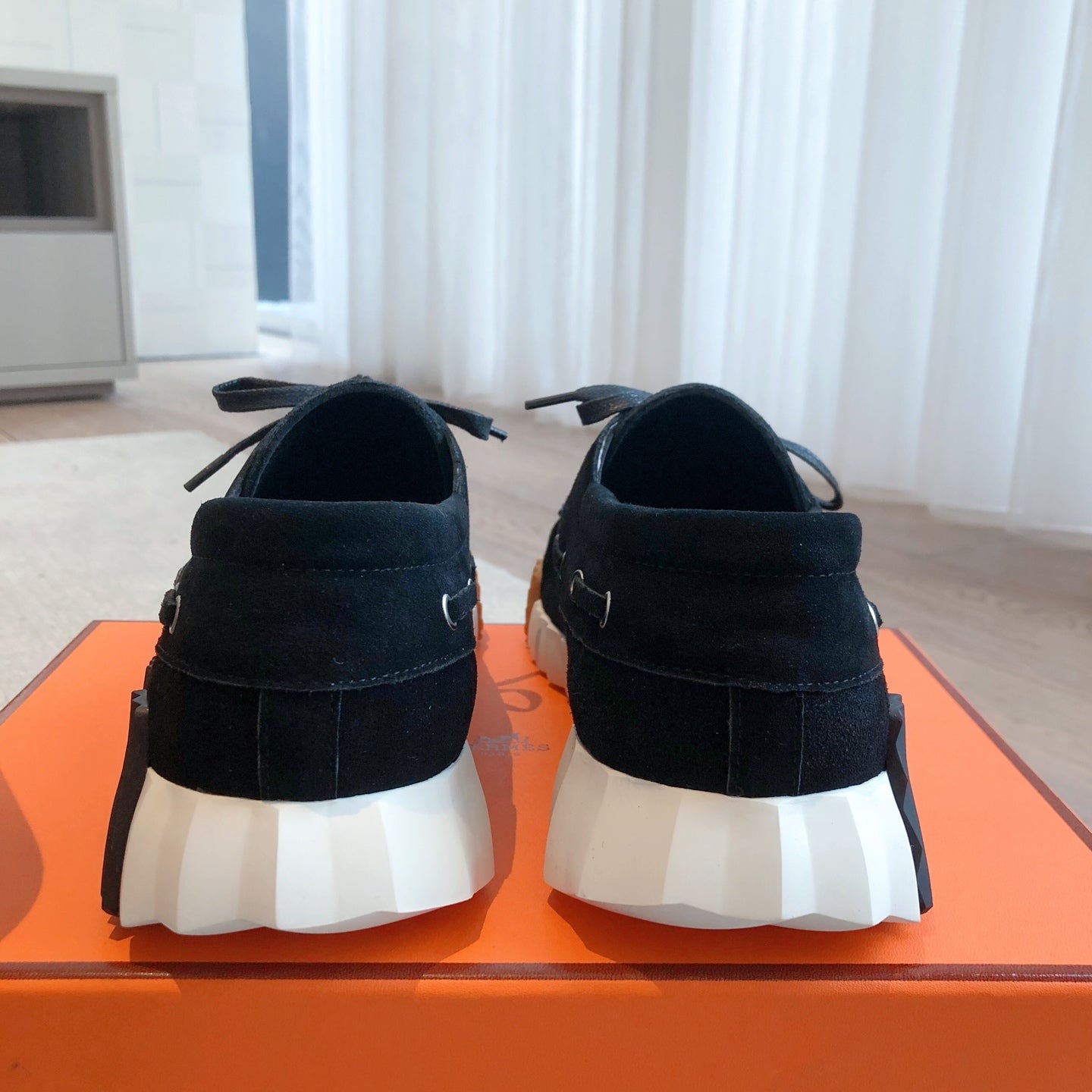 A-Sneakers