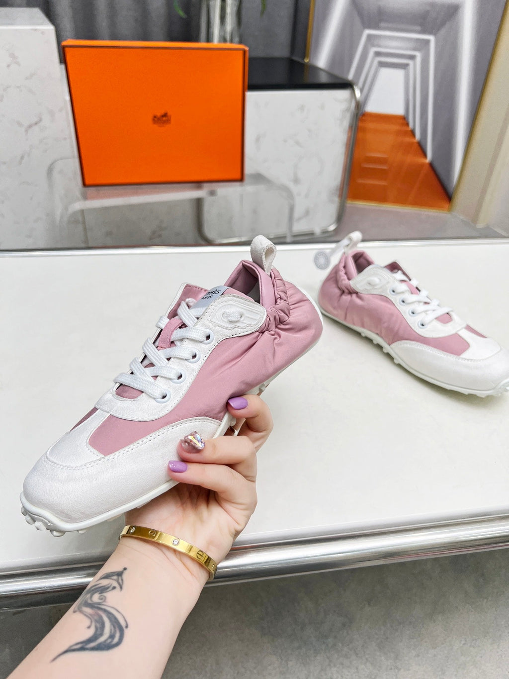 A-Sneakers