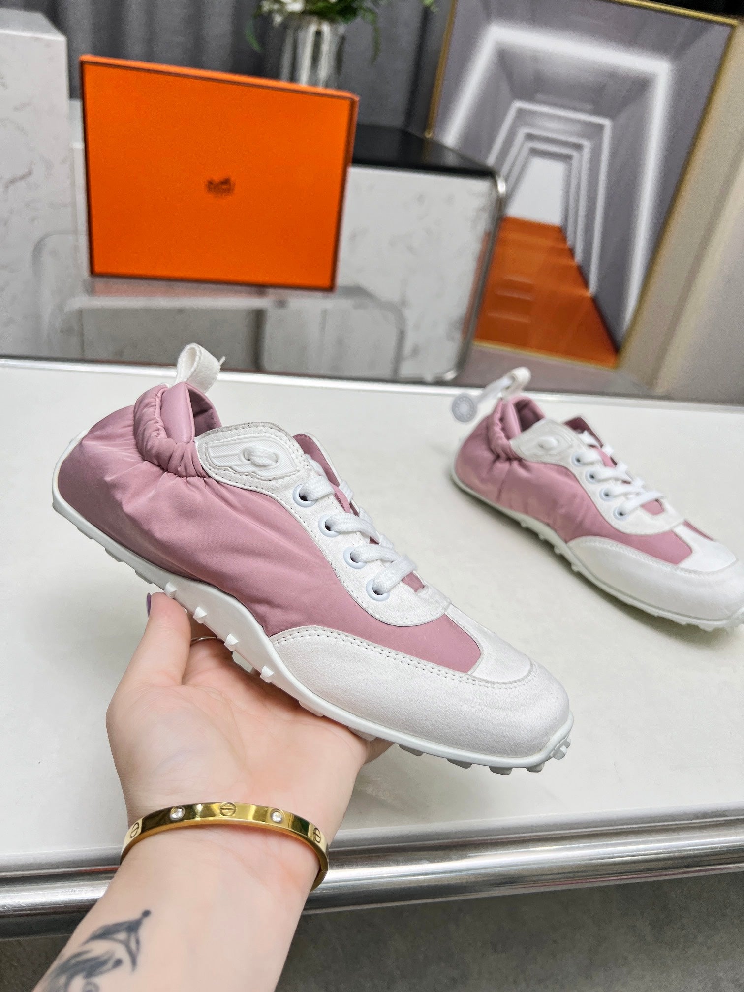 A-Sneakers