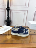 D-Sneakers