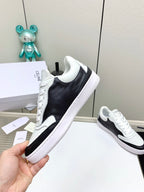 S-Sneakers