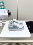 S-Sneakers