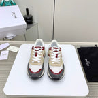 S-Sneakers