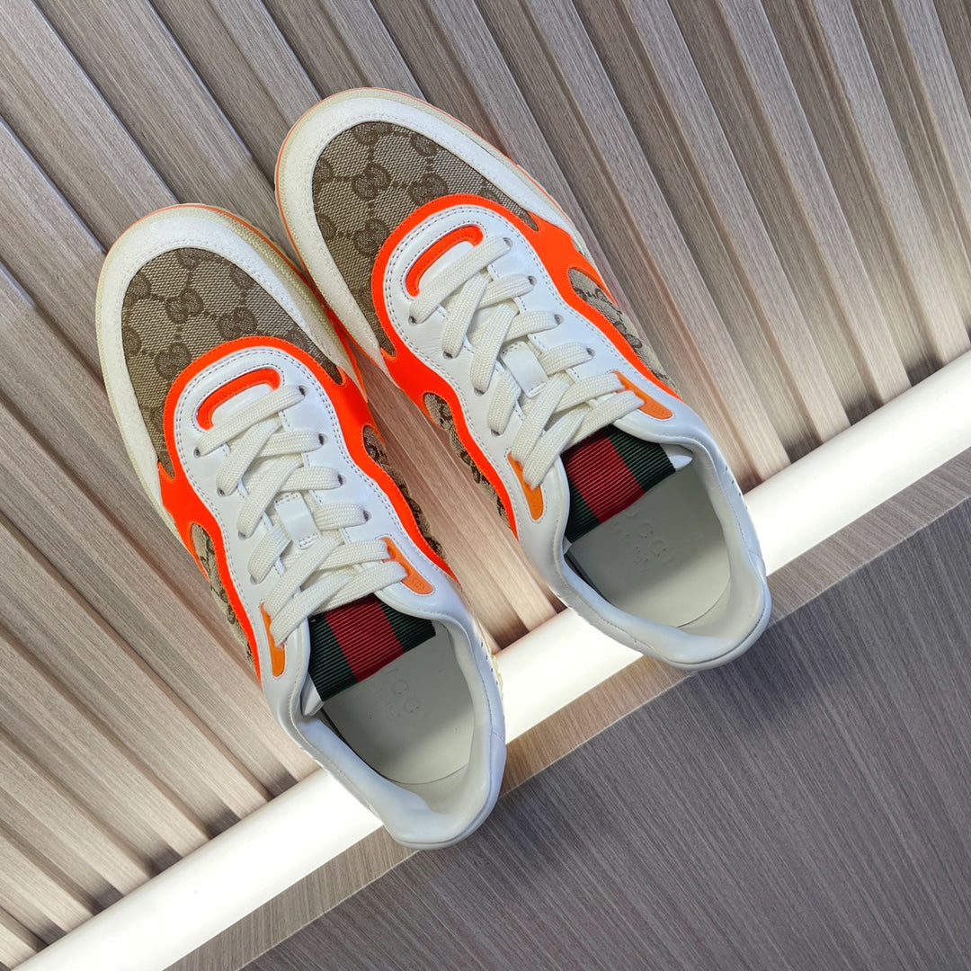 G-Sneakers