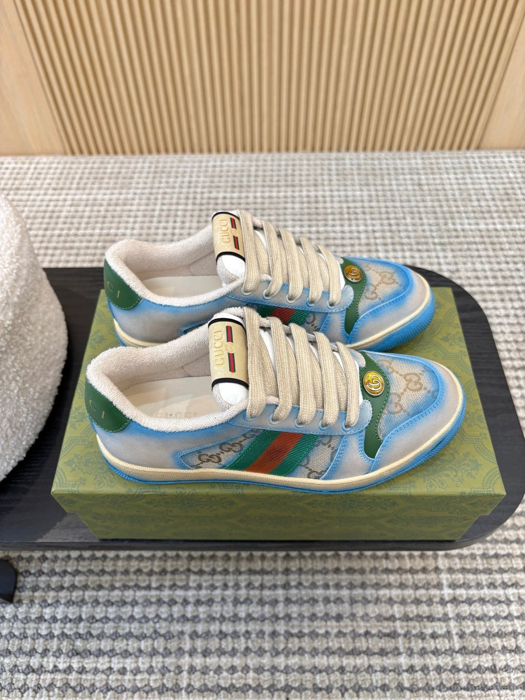 G-Sneakers