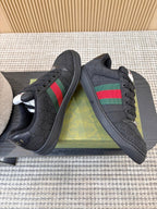 G-Sneakers