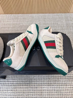 G-Sneakers