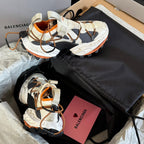 B-Sneakers