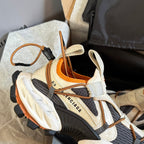B-Sneakers