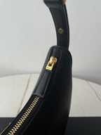 P-Shoulder Bag