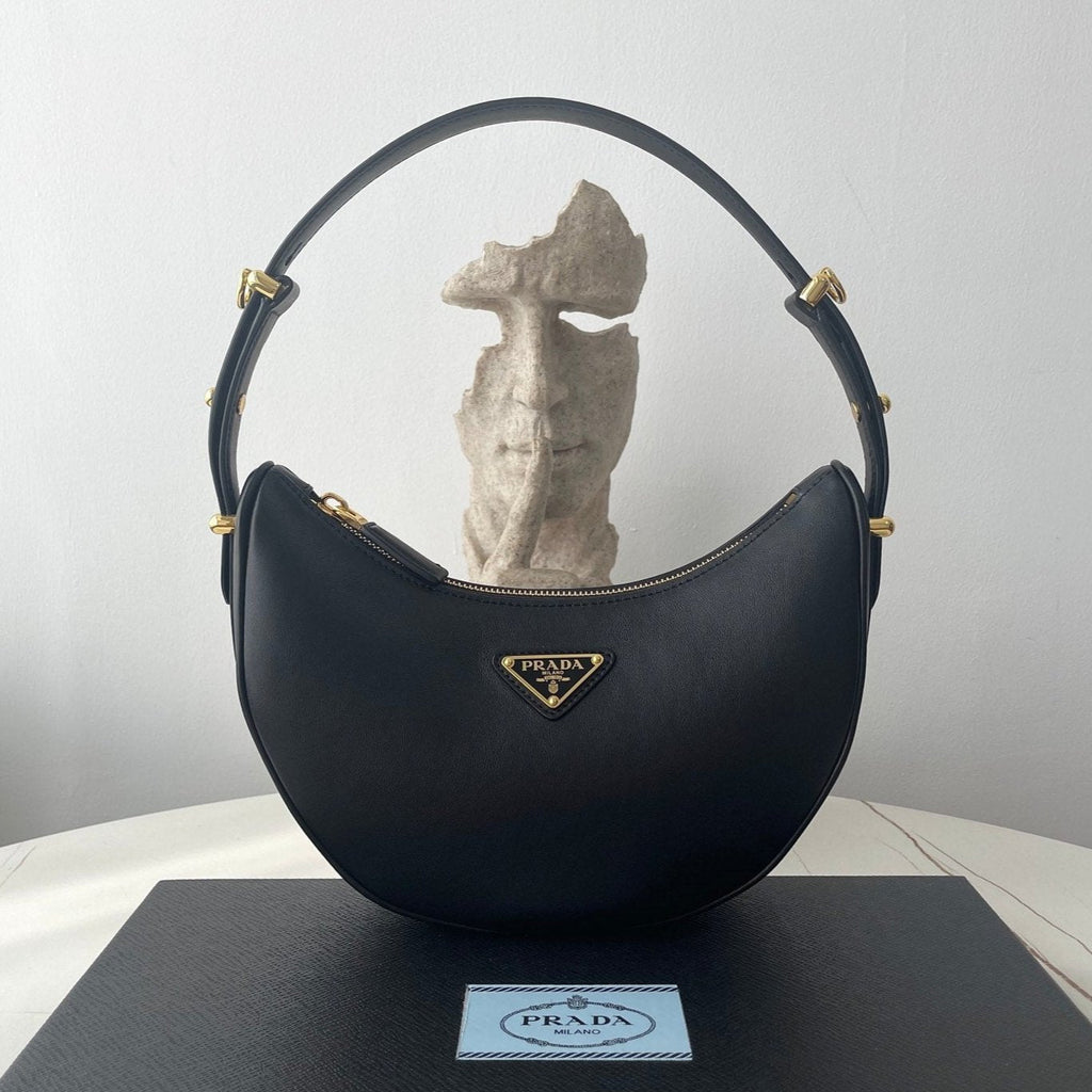P-Shoulder Bag