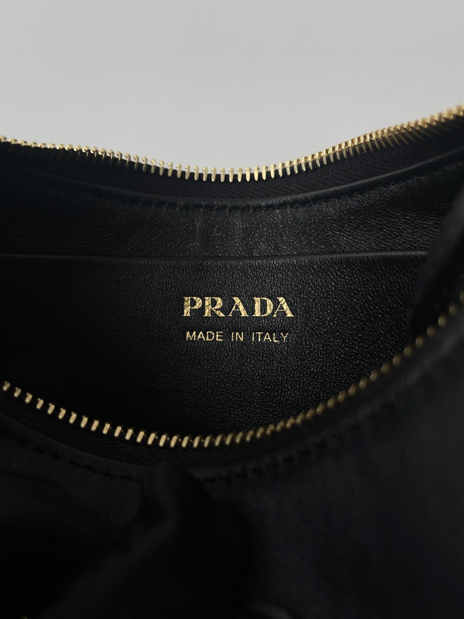 P-Shoulder Bag