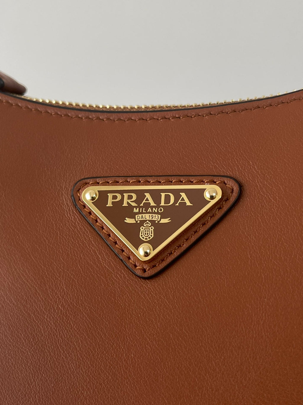 P-Shoulder Bag