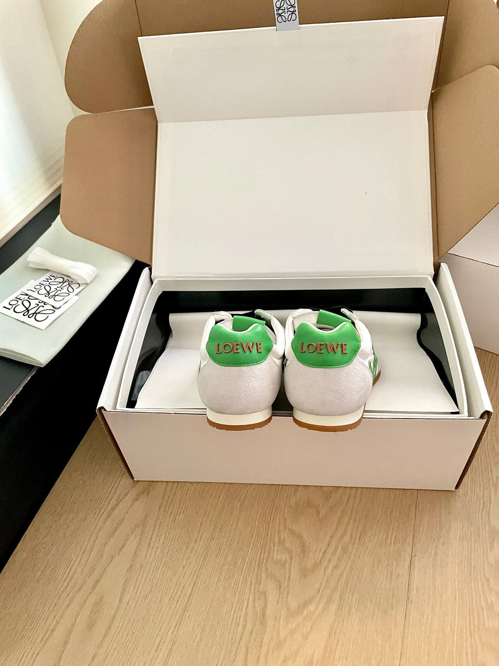 L2-Sneakers