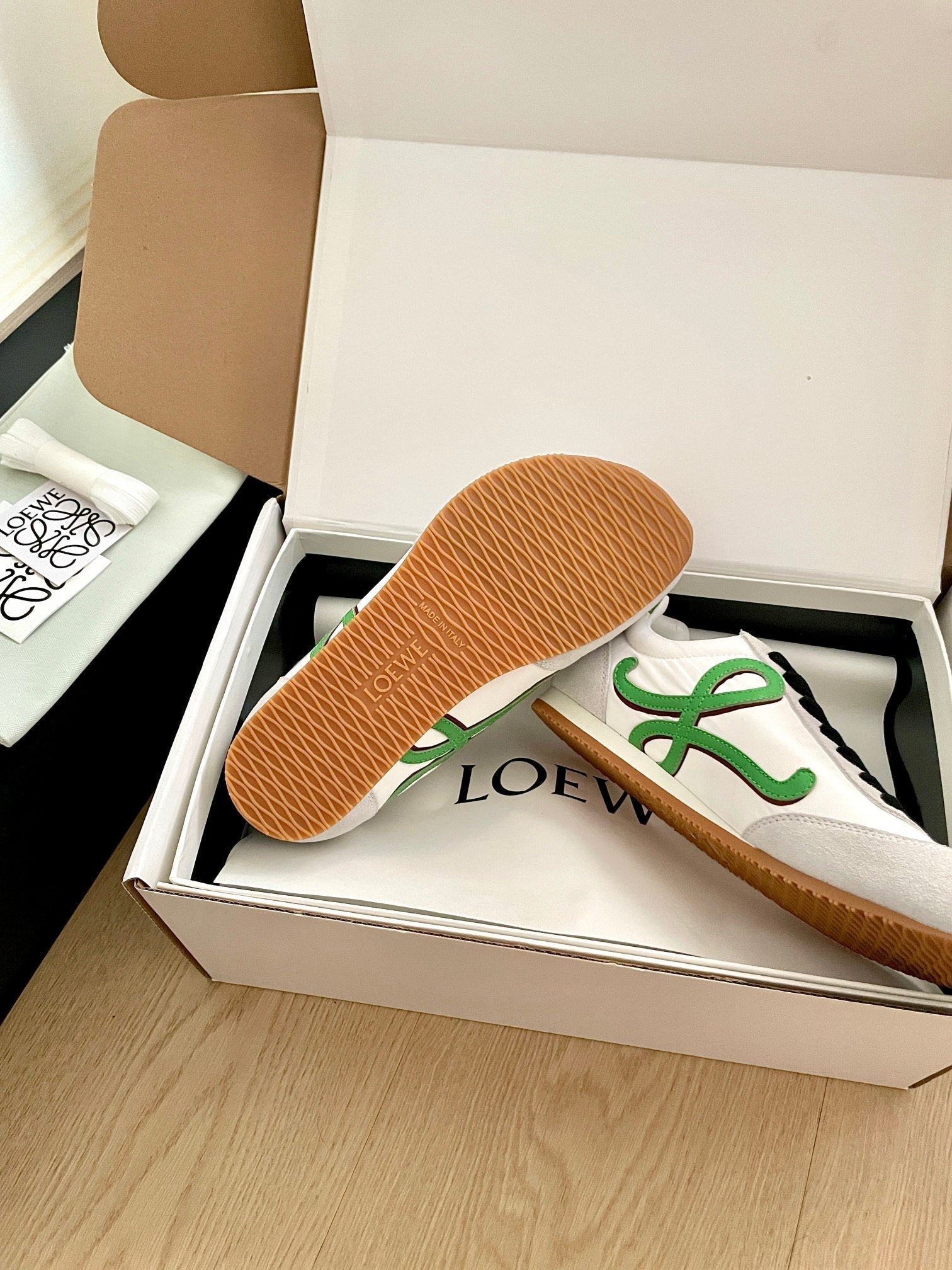 L2-Sneakers