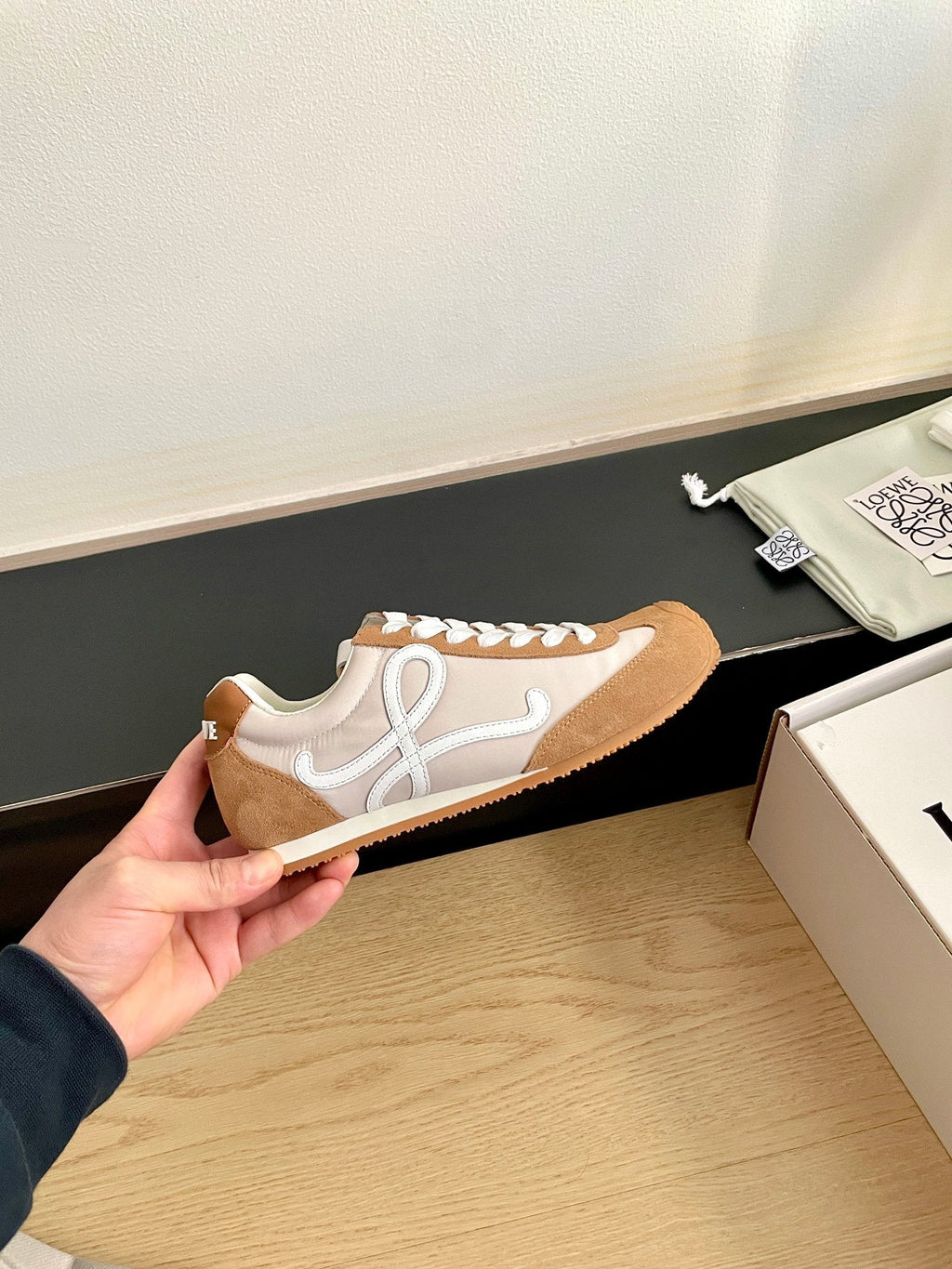 L2-Sneakers