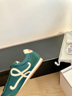 L2-Sneakers