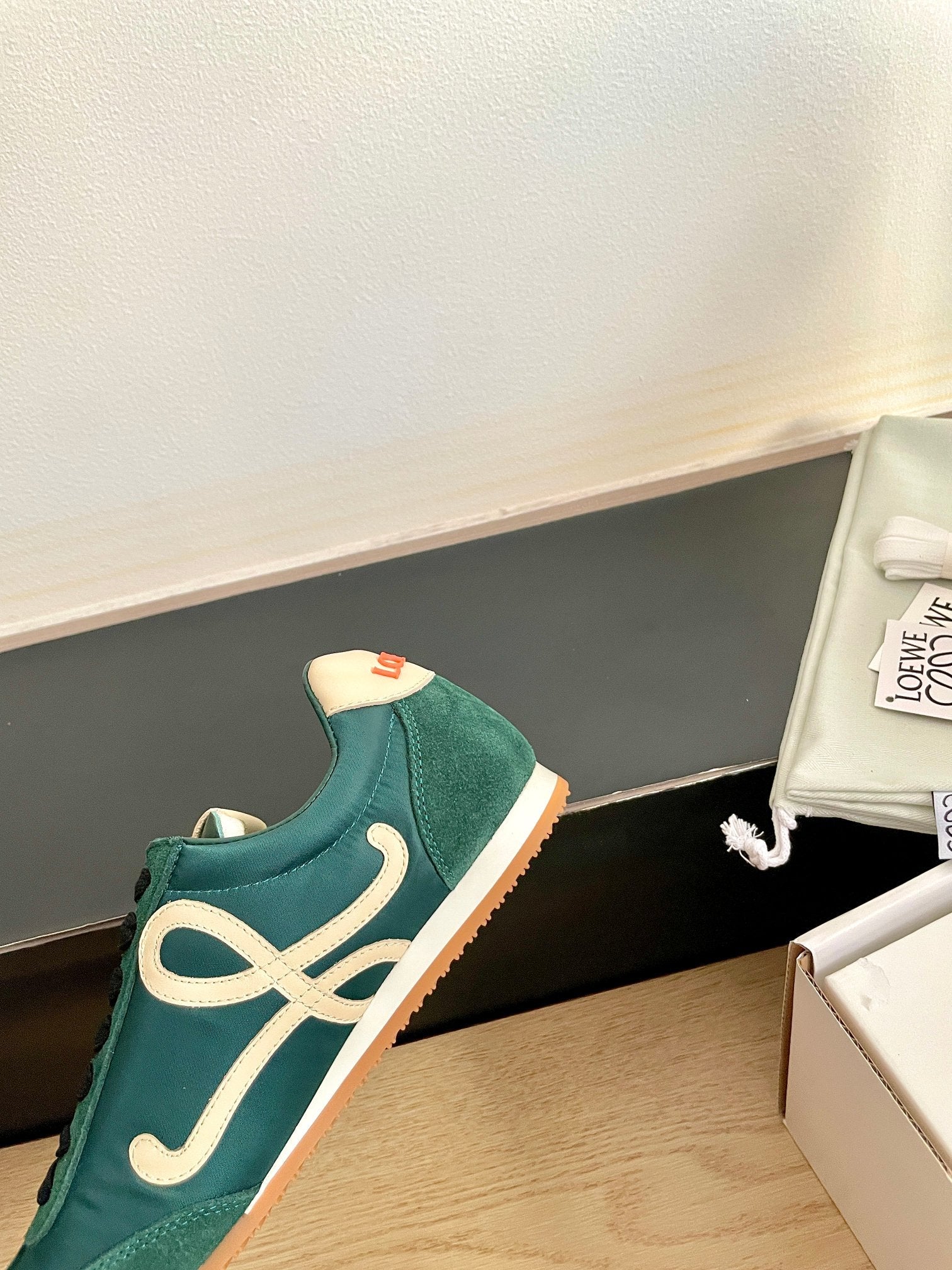 L2-Sneakers