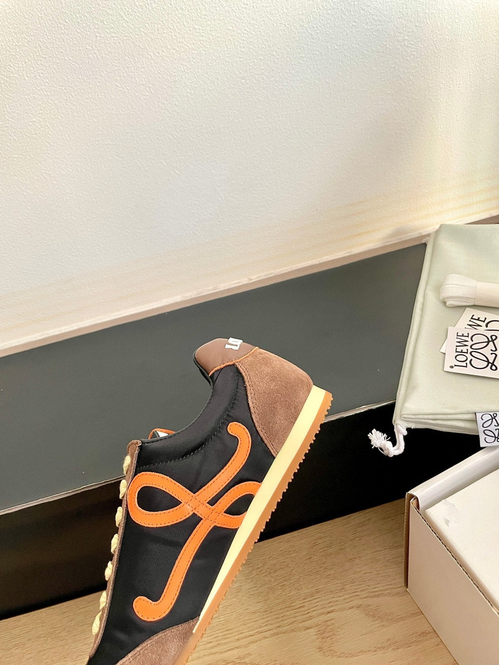 L2-Sneakers