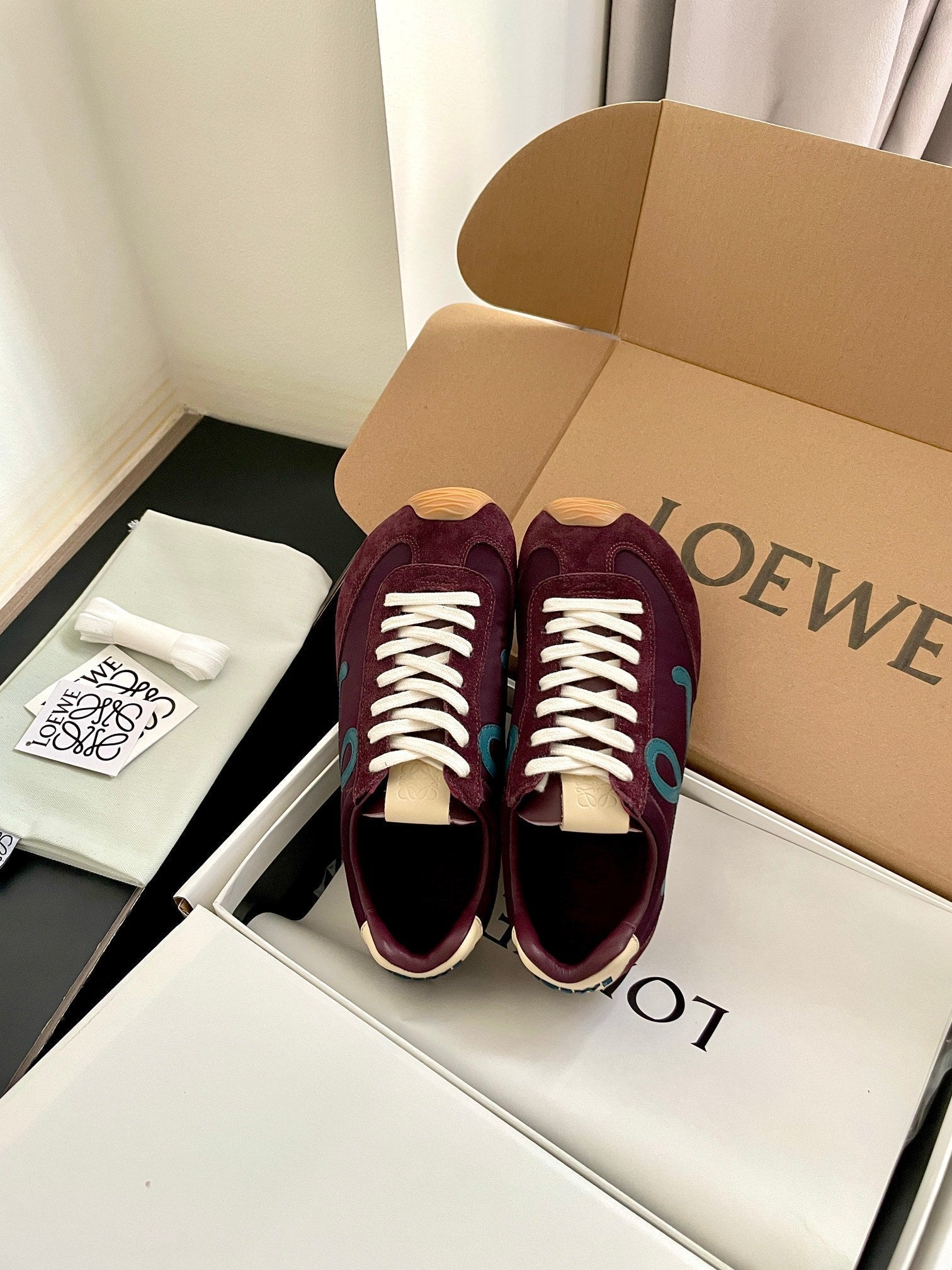 L2-Sneakers