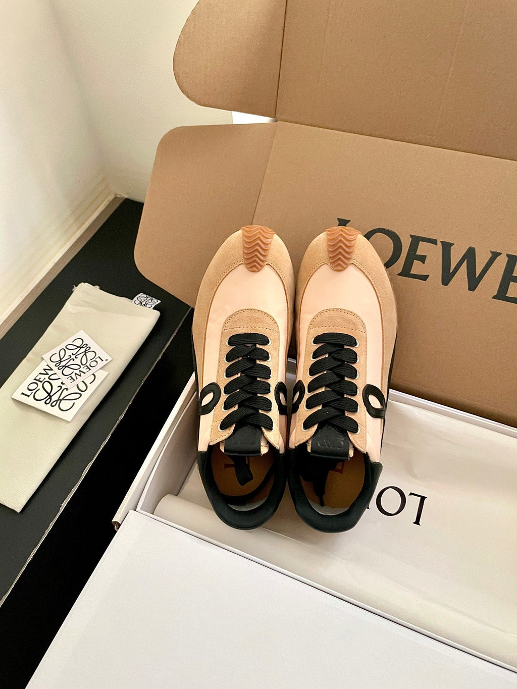 L2-Sneakers