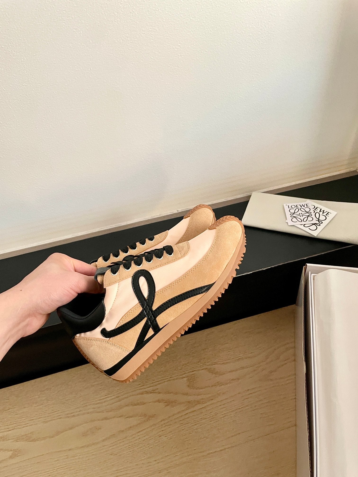 L2-Sneakers