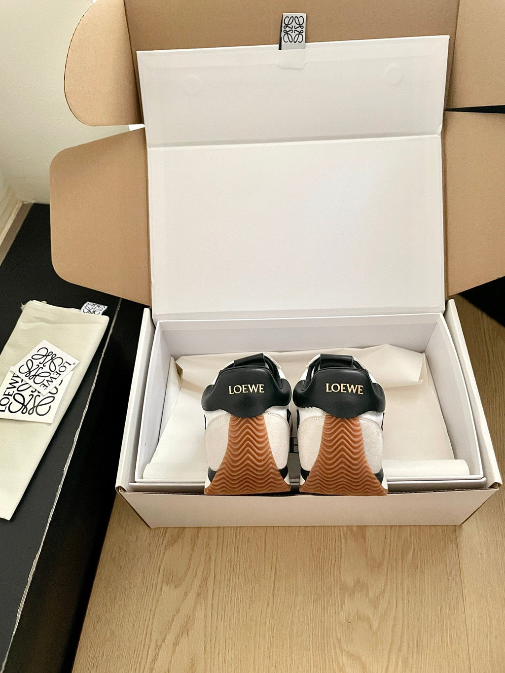 L2-Sneakers