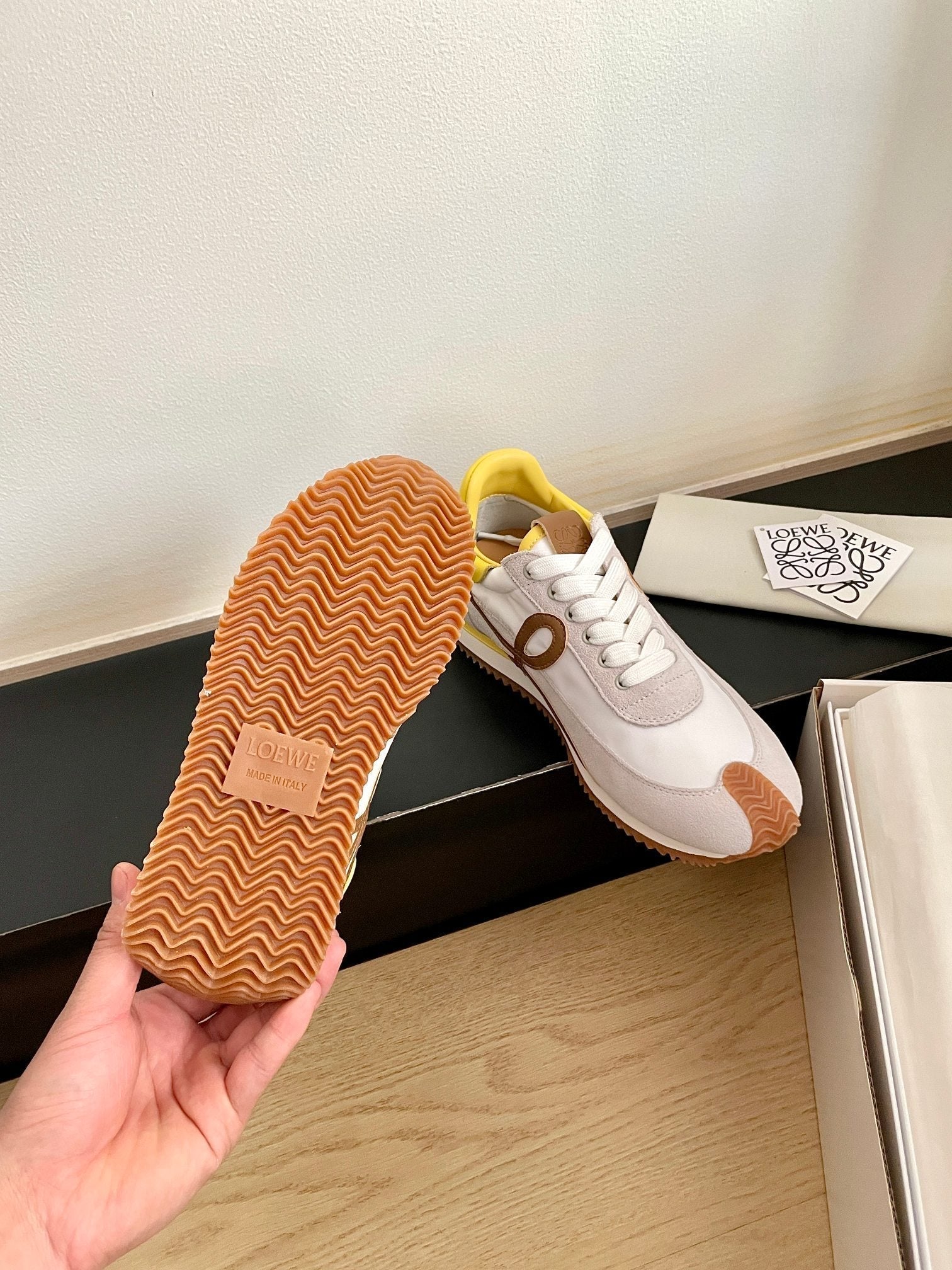 L2-Sneakers