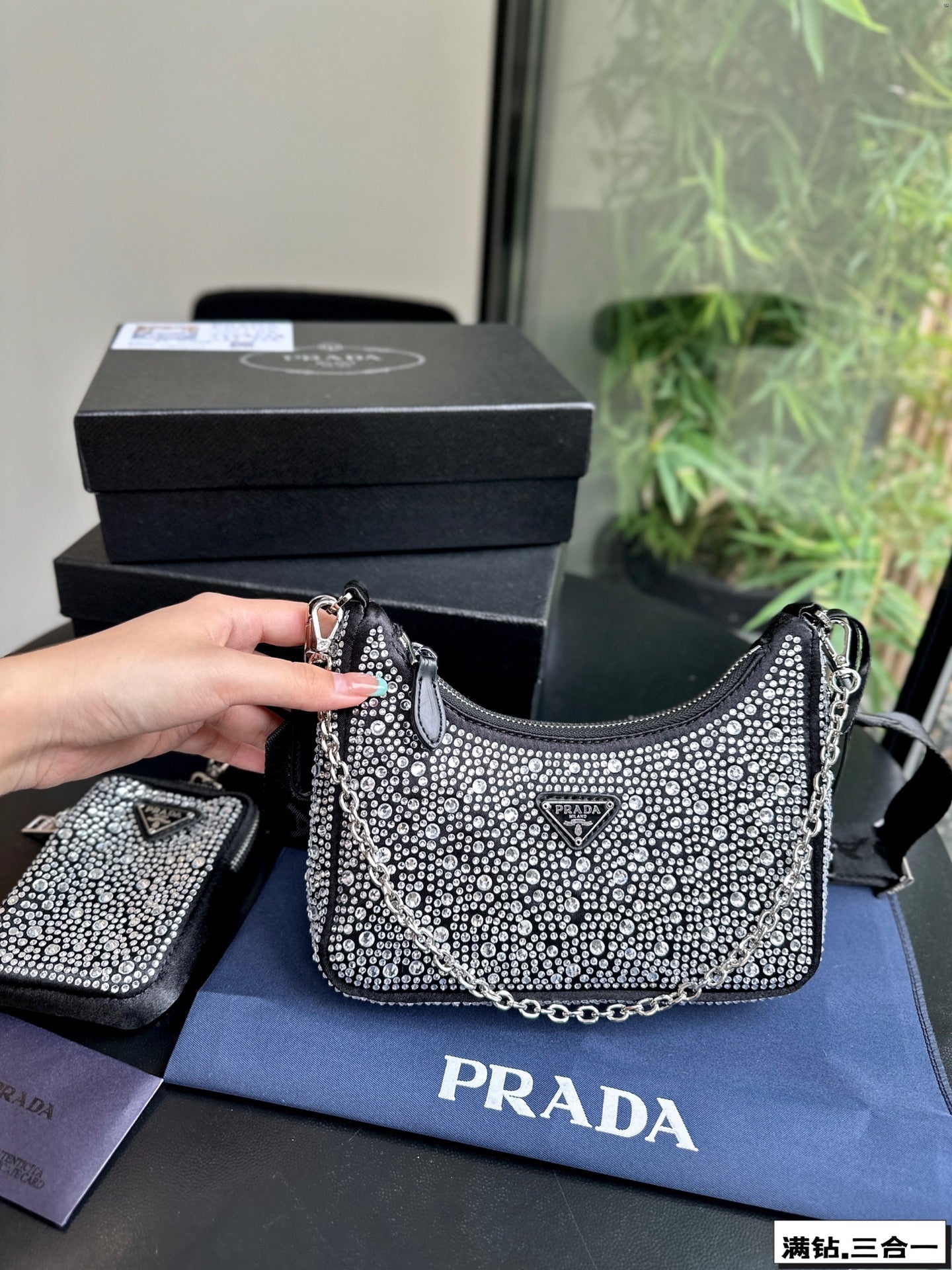 P-Shoulder Bag