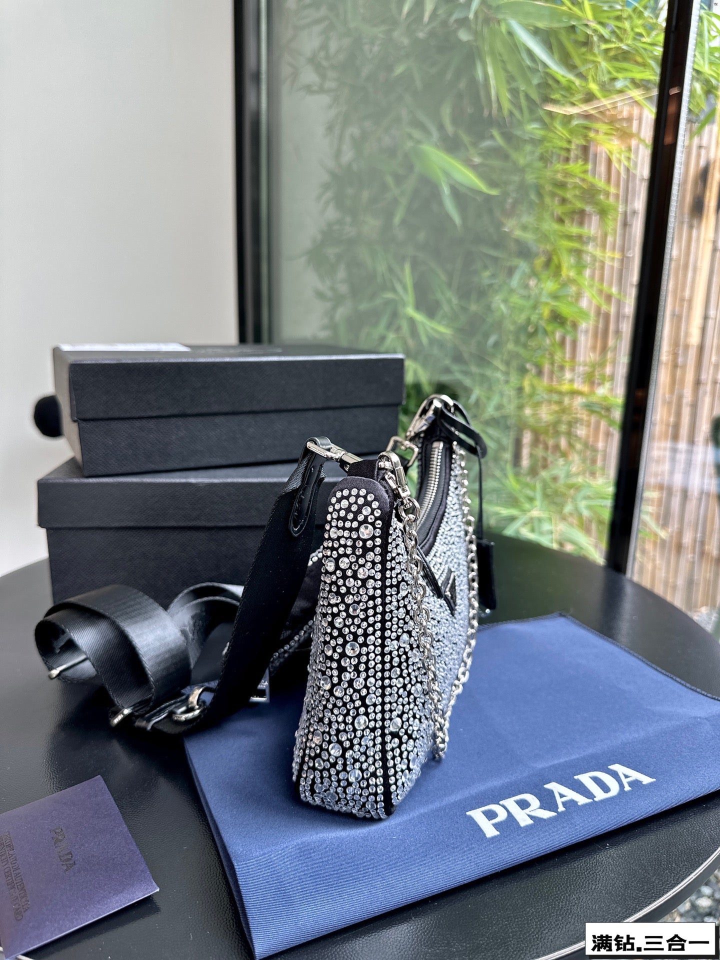 P-Shoulder Bag